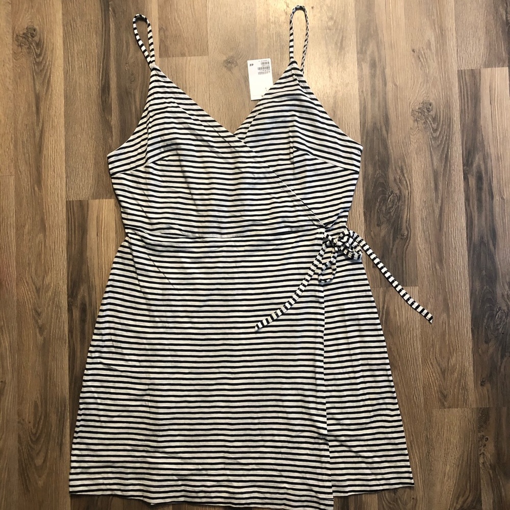 H&M Modal -Blend Wrap Dress